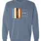Just One More Chapter - Comfort Colors - Sweatshirt - Blues